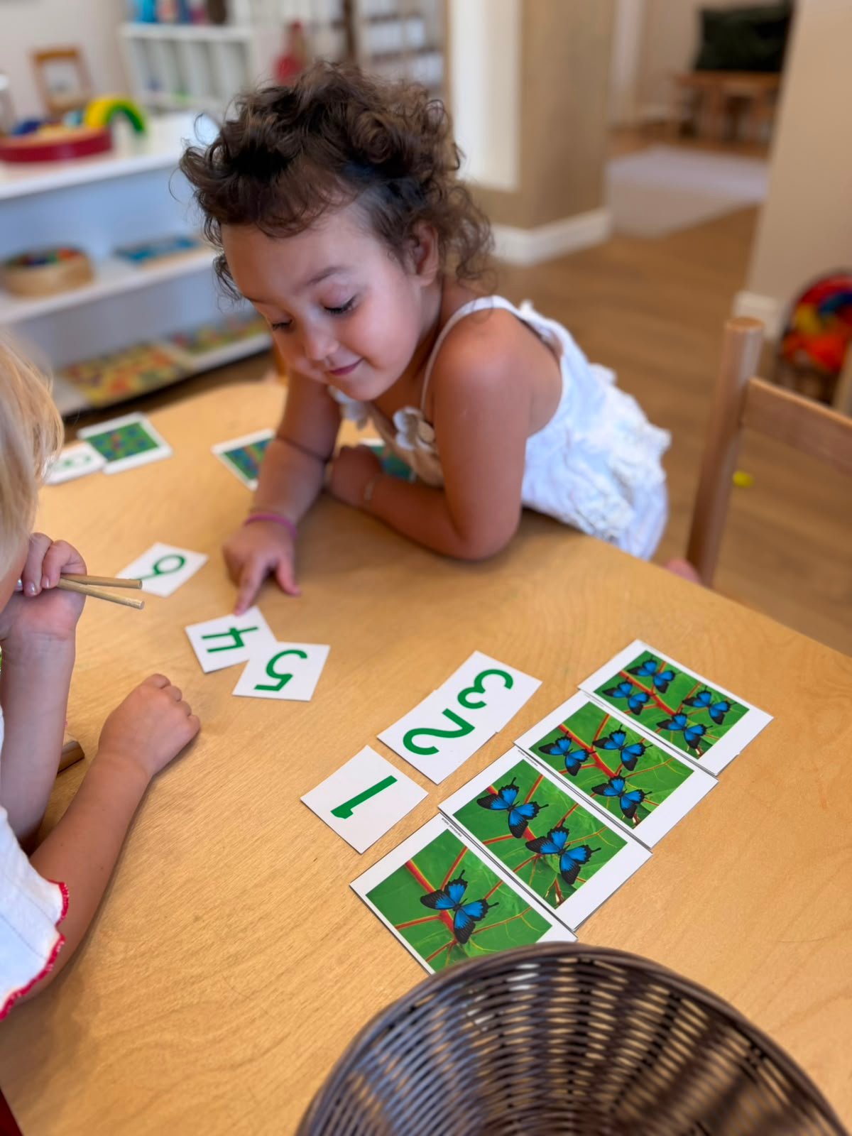 Fine motor hammer and peg bench